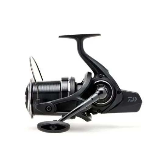 Promoție Mulineta Daiwa 23 Emblem 45 SCW QD 8000