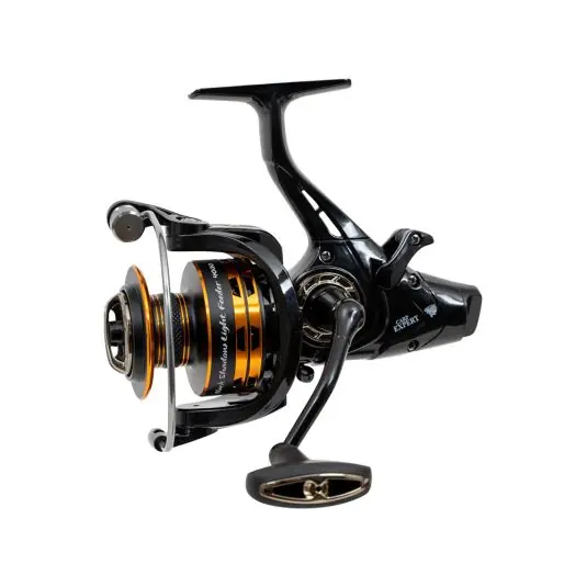 Mulineta feeder Carp Expert Black Shadow Light Feeder 4000 Livrare expres