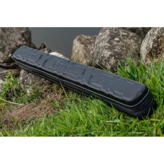 Premium Husa varfuri Guru Black Feeder Case