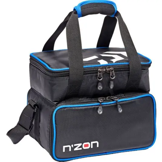 Geanta Daiwa N'Zon Tackle Bag M Ofertă specială